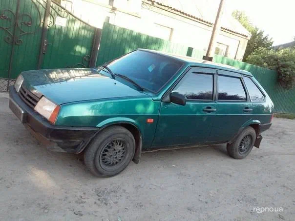 Lada (ВАЗ) 2109 2001