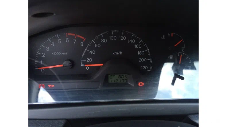 Mitsubishi Lancer 2004 - 5