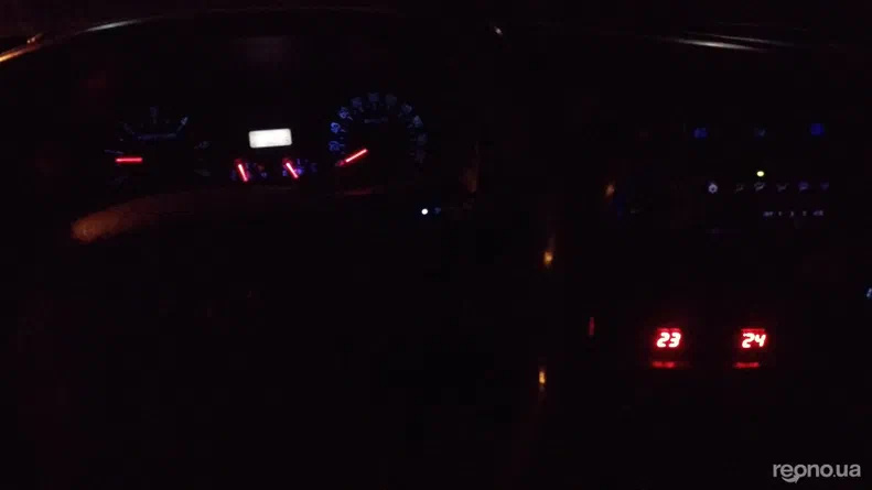 Hyundai H-1 2004 - 13