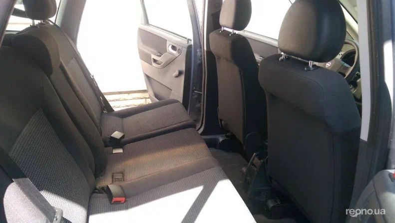 Opel Meriva 2006