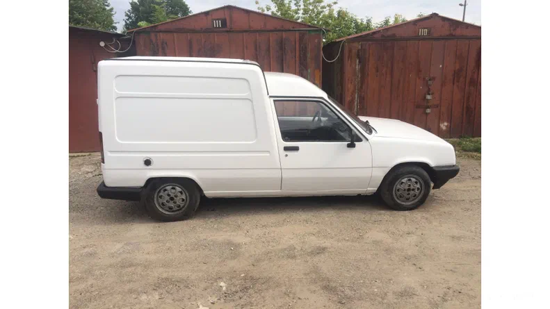 Renault Express 1989 - 7