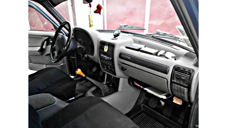 ГАЗ 3110 «Волга» 2002 - 13