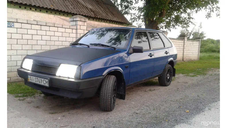 Lada (ВАЗ) 2109 2000
