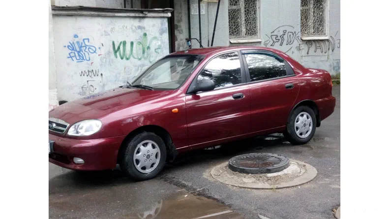 Daewoo Lanos 2010