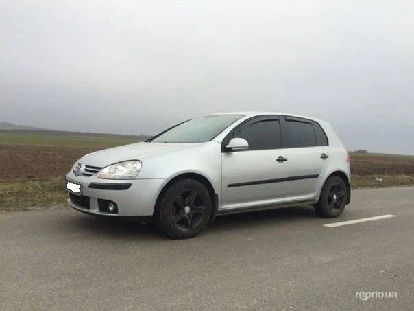Volkswagen Golf 2005