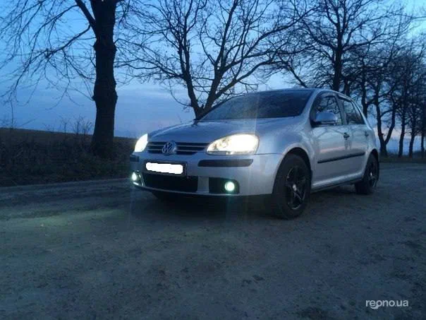 Volkswagen Golf 2005