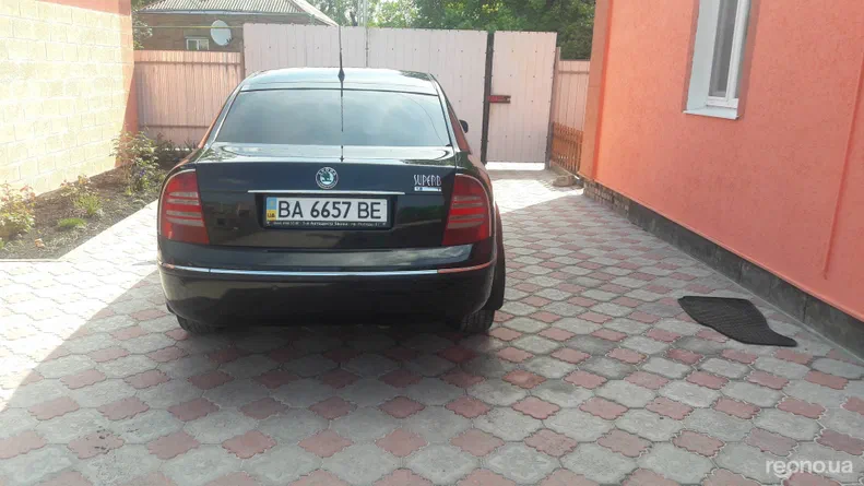 Skoda Superb 2005