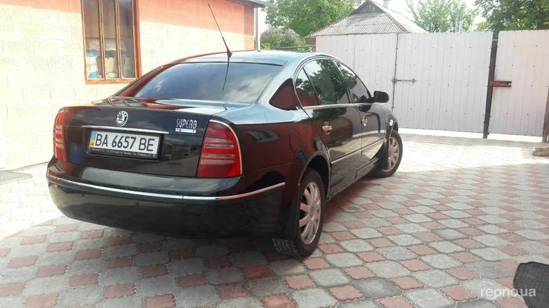Skoda Superb 2005