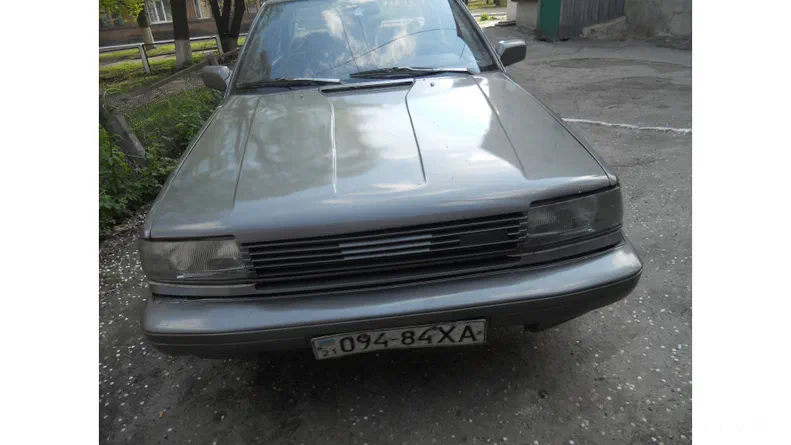 Nissan Bluebird 1988