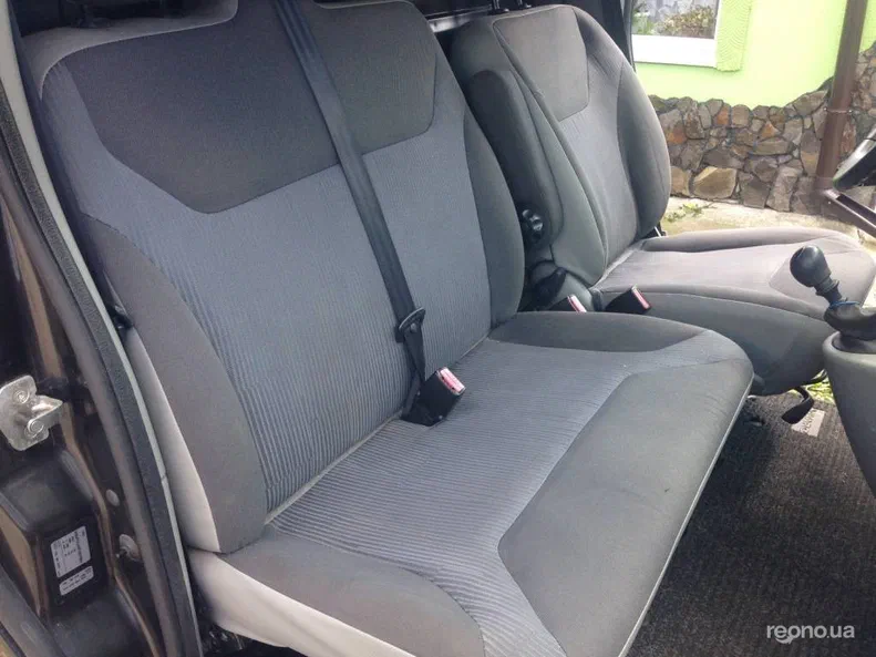 Opel Vivaro 2007 - 8