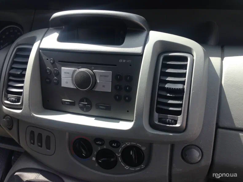 Opel Vivaro 2007 - 5