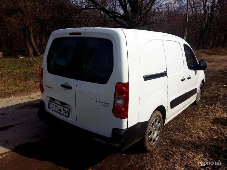 Peugeot Partner 2011