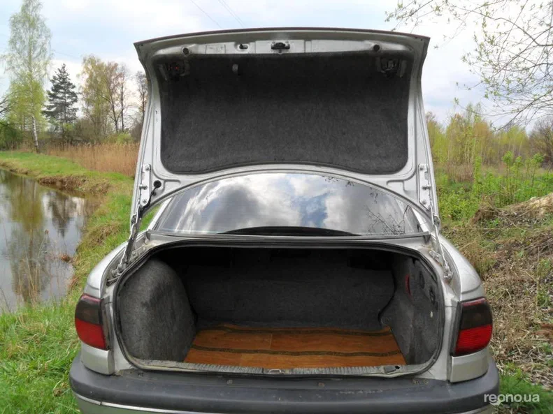 Opel Omega 1998 - 18