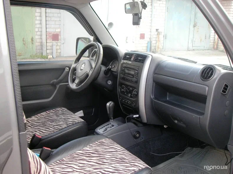 Suzuki Jimny 2008 - 9