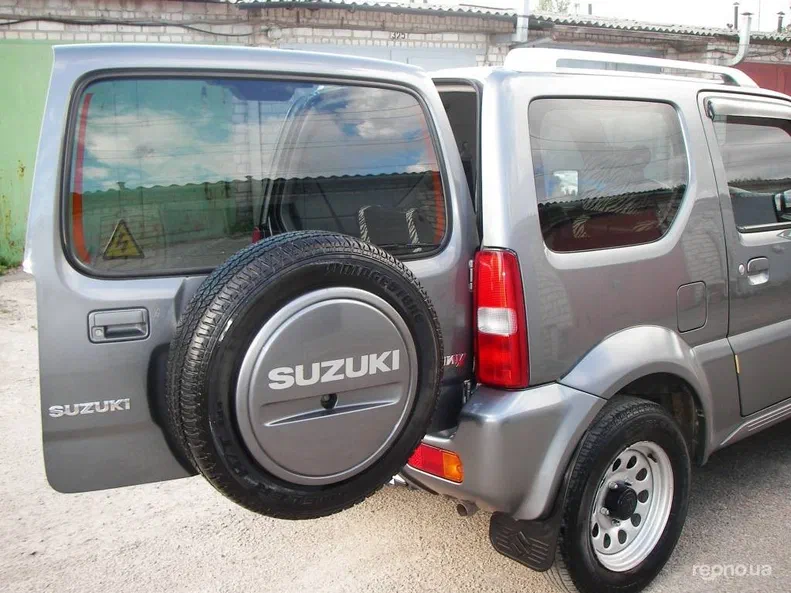 Suzuki Jimny 2008 - 11