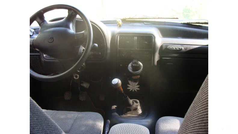 ГАЗ 3110 «Волга» 2001