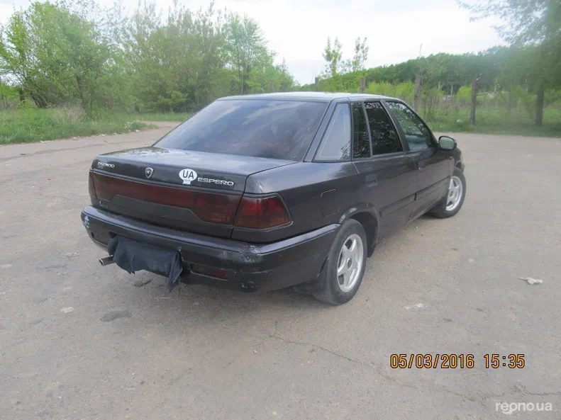 Daewoo Espero 1996 - 10