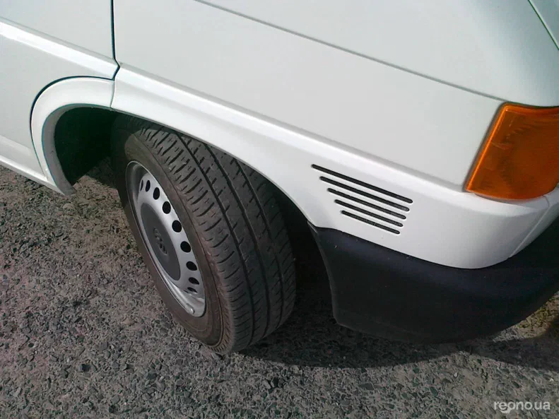 Volkswagen T4Caravelle 2000