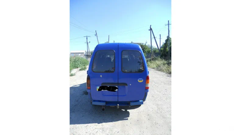 Nissan Vanette 1996