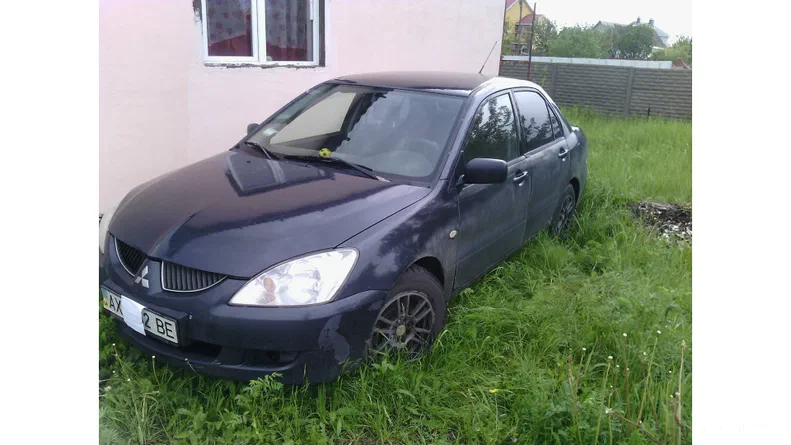 Mitsubishi Lancer 2004