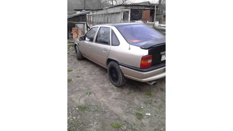 Opel Vectra 1991 - 6