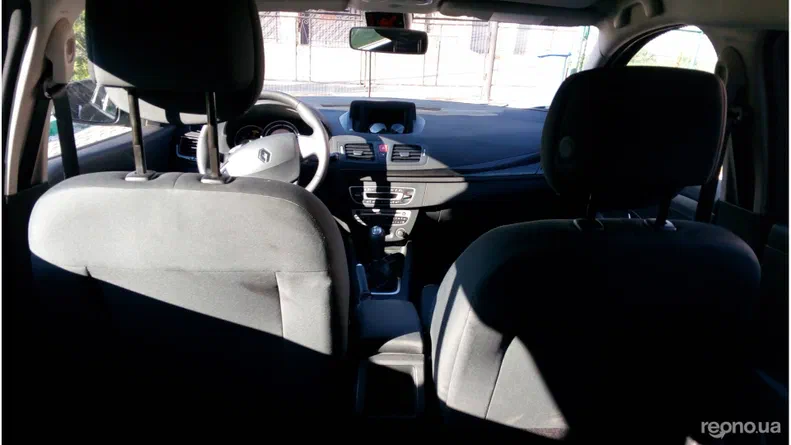 Renault Megane 2011 - 8