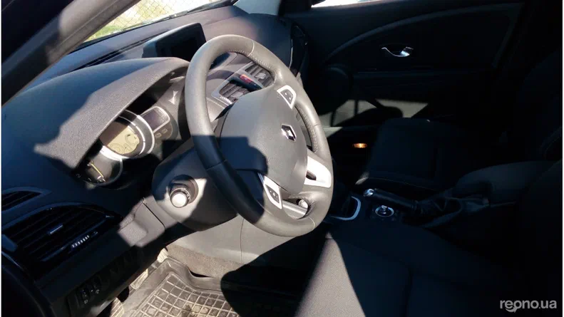 Renault Megane 2011 - 6