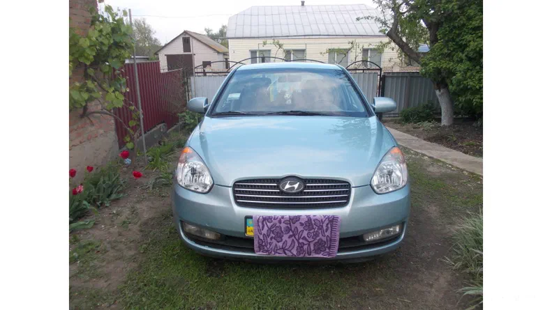 Hyundai Accent 2007 - 8