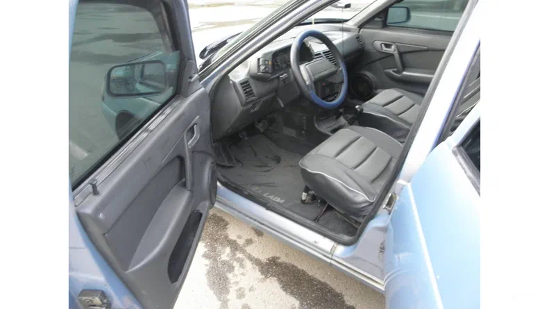 Lada (ВАЗ) 2110 2002 - 6