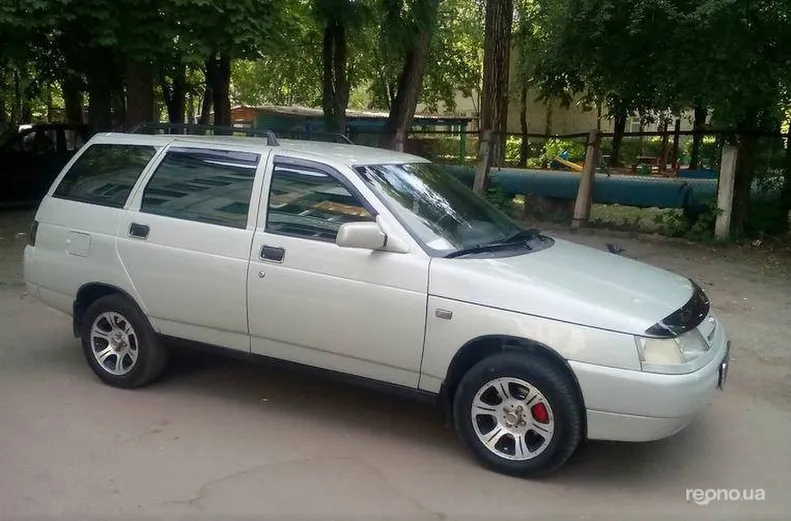 ВАЗ 2111 2004