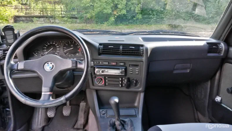 BMW 3 серии 1989