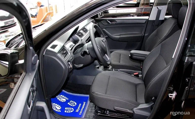 Skoda Rapid 2014 - 5