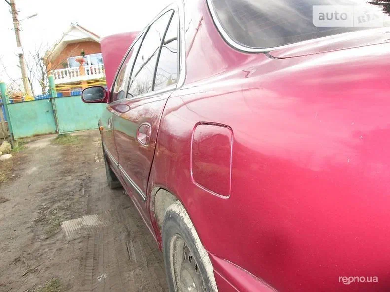 Hyundai Sonata 1996 - 11