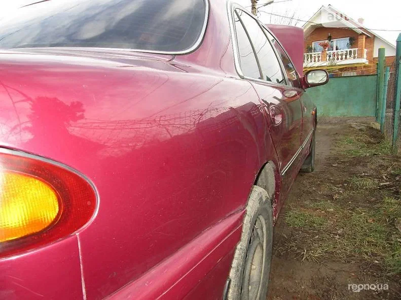 Hyundai Sonata 1996 - 12