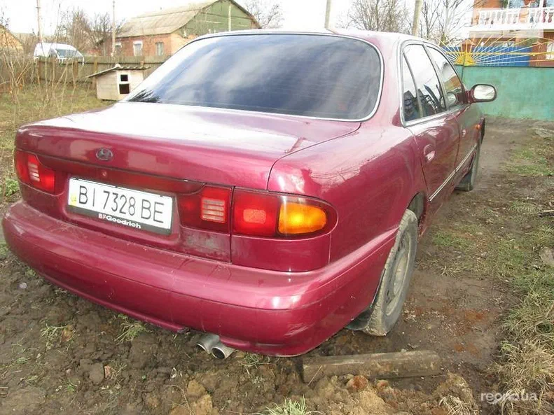 Hyundai Sonata 1996 - 5