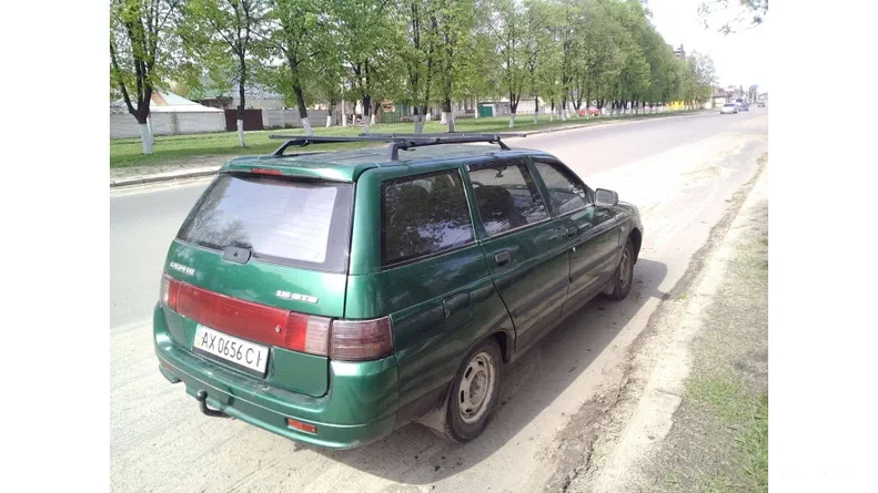 Lada (ВАЗ) 2111 2000