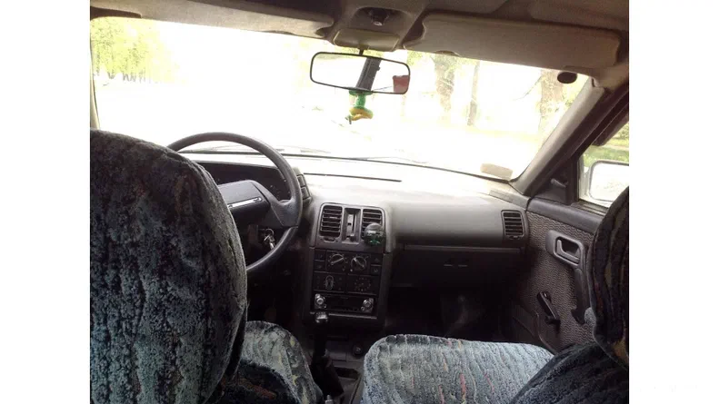 Lada (ВАЗ) 2111 2000