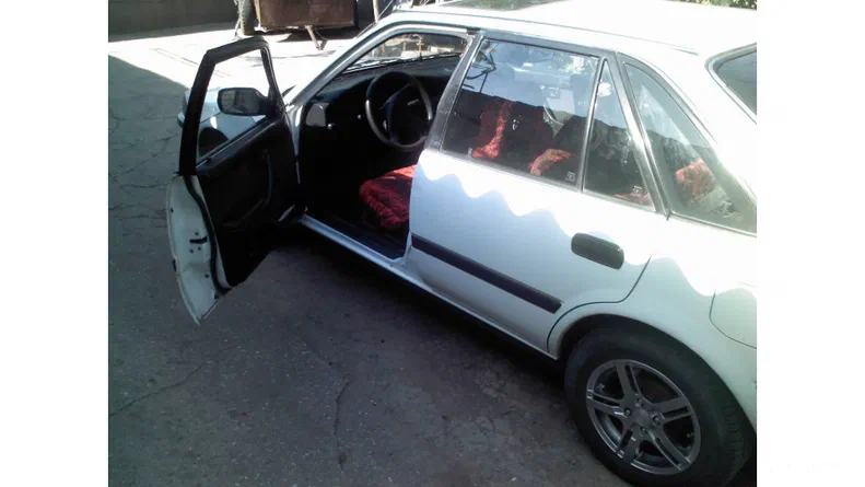 Toyota Carina 1990