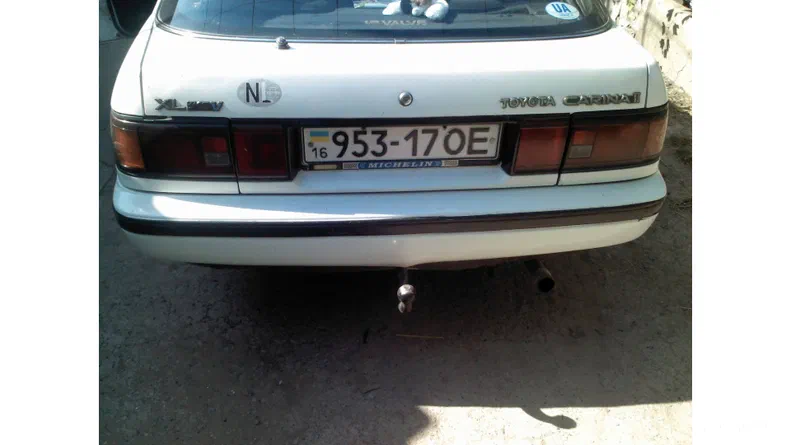 Toyota Carina 1990
