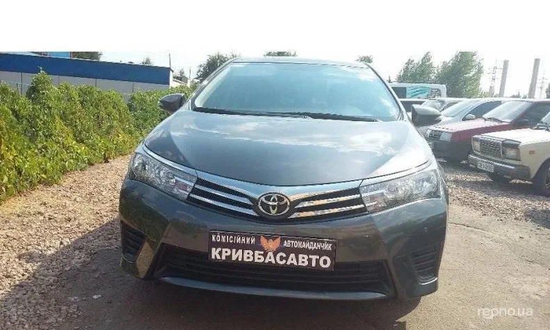 Toyota Corolla 2013 - 4