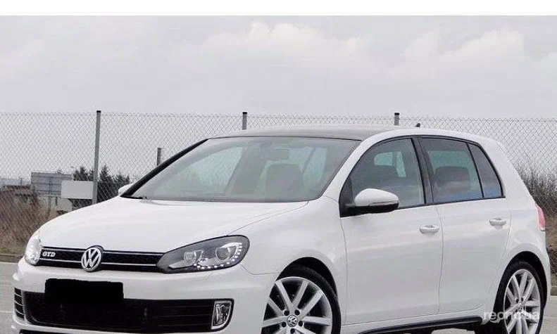 Volkswagen Golf 2012 - 9