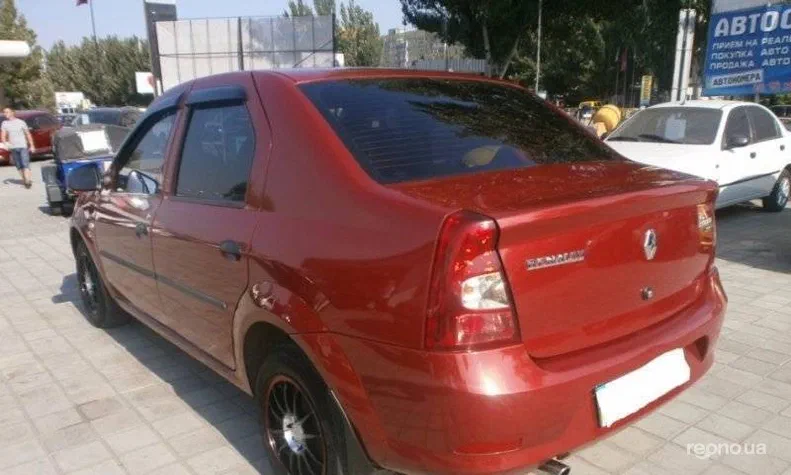 Renault Logan 2012 - 9