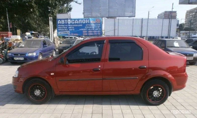 Renault Logan 2012 - 10