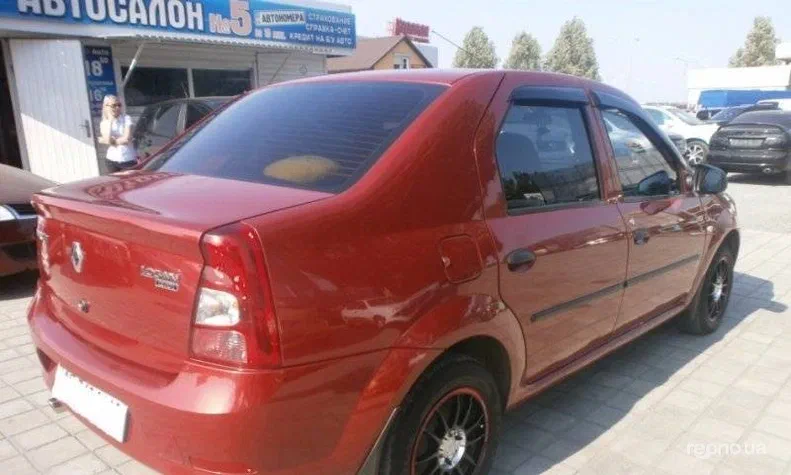 Renault Logan 2012 - 7