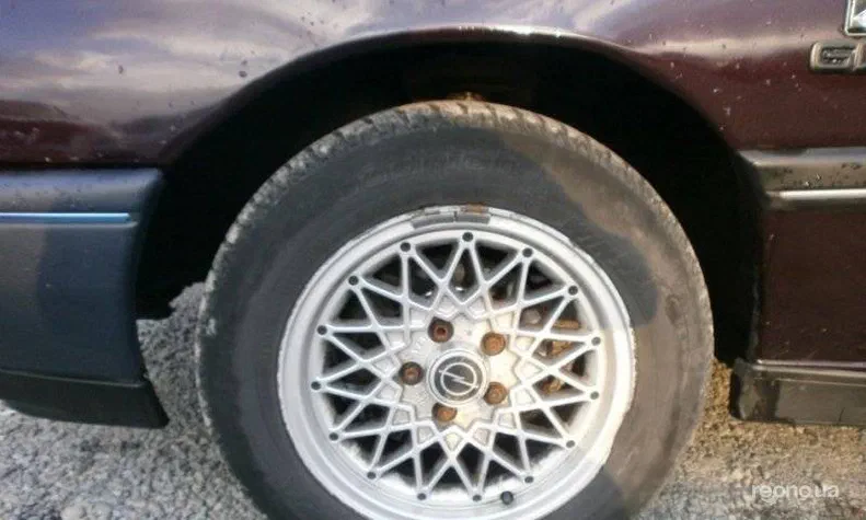 Opel Omega 1990 - 15