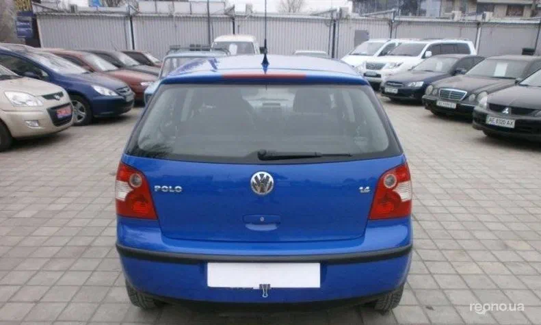 Volkswagen Polo 2003 - 12