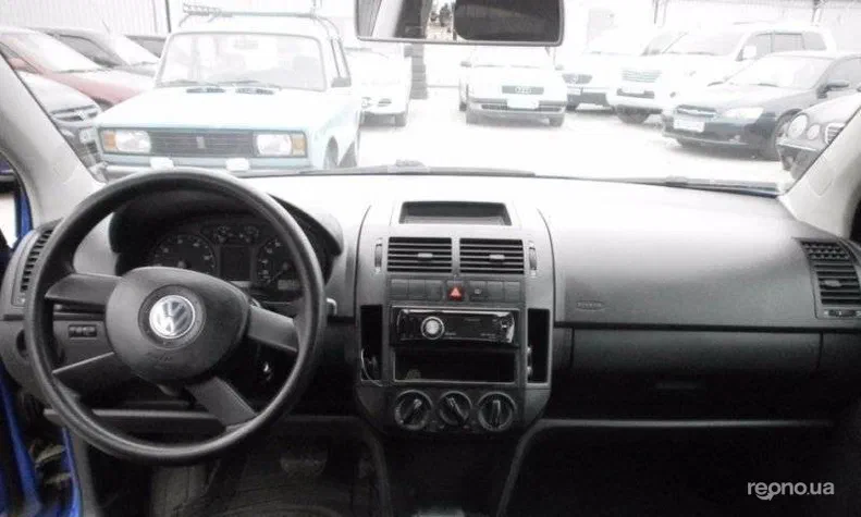 Volkswagen Polo 2003 - 5