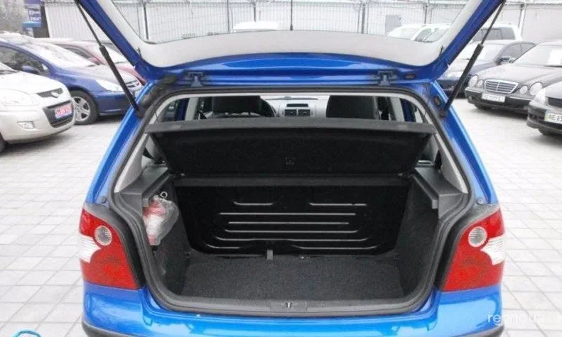 Volkswagen Polo 2003 - 3