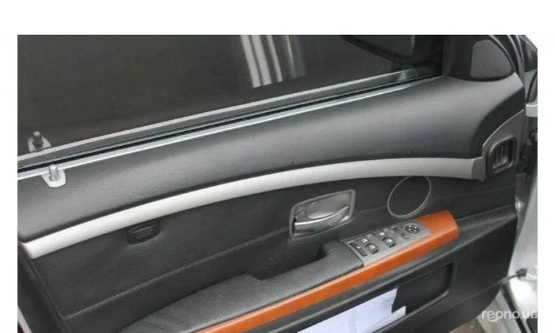 BMW 7 серія 2001 - 8