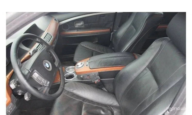 BMW 7 серія 2001 - 7